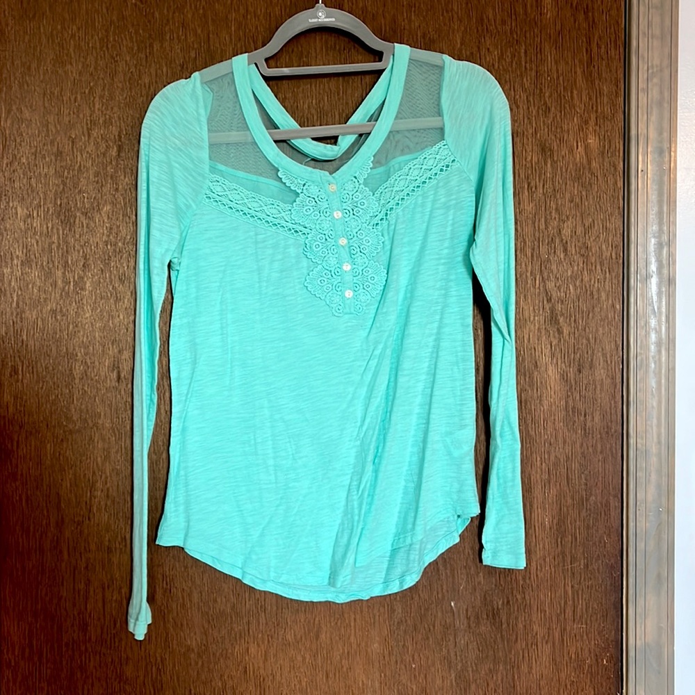 SO brand Long sleeve aqua/teal shirt